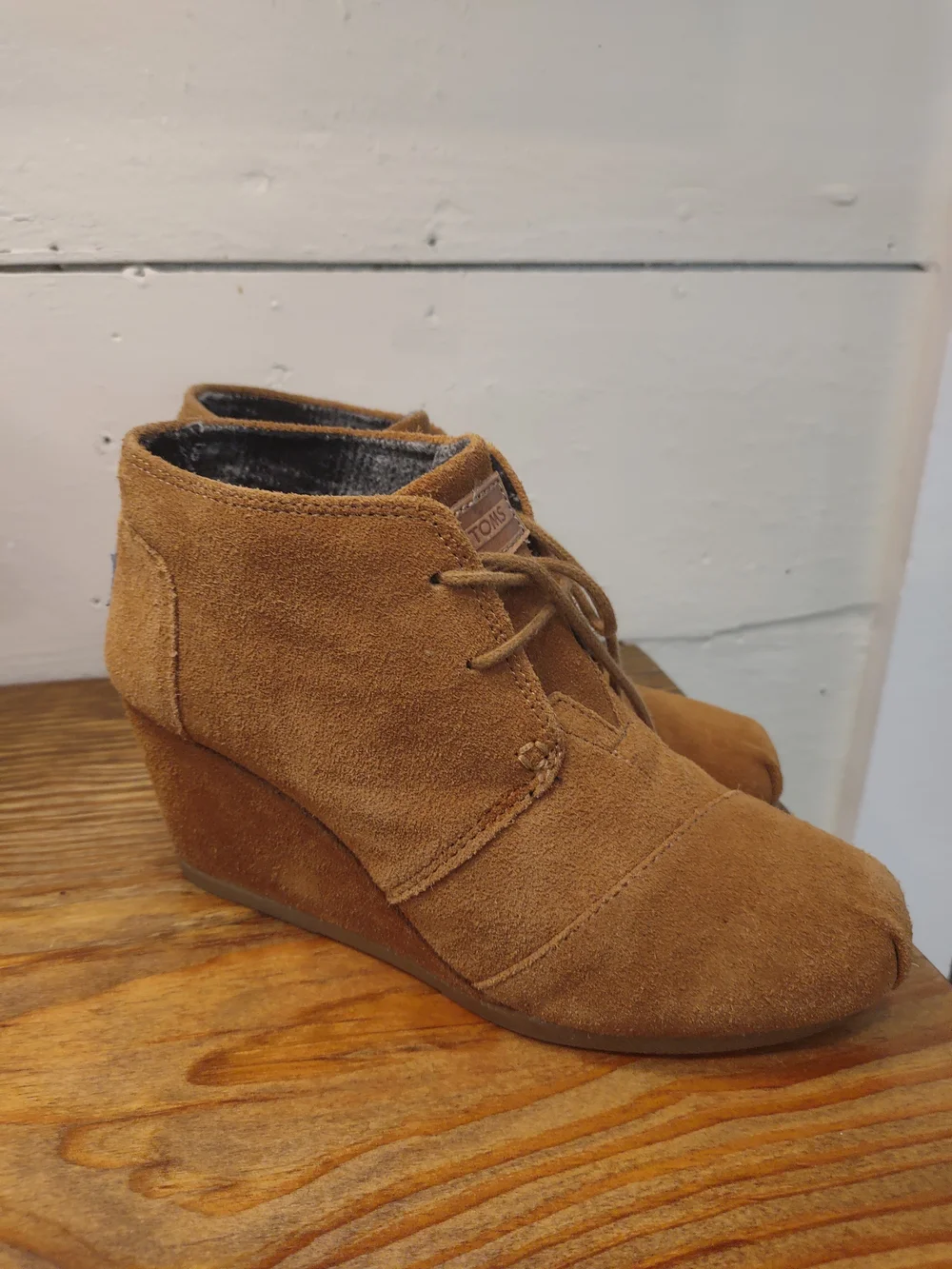Toms classic women